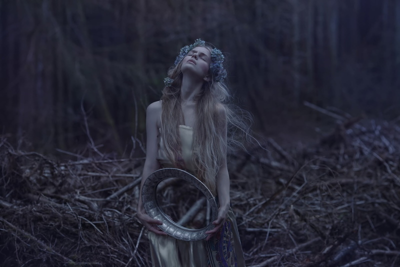 long hair, fear, hairstyle, land, front view, one person, plant, outdoors, forest, ghost, hair, 1080P, fantasy art, nature, leisure activity, standing