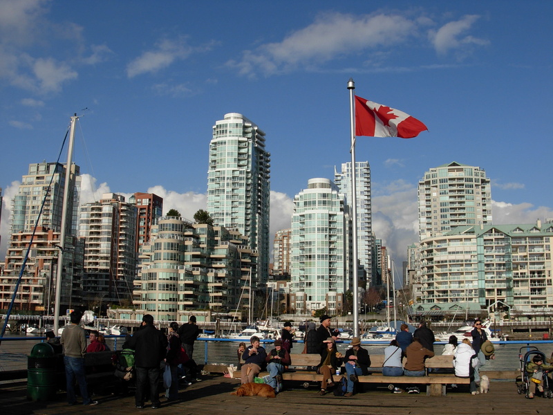 architecture, flag, travel Destinations, built Structure, columbia, 2K, group of people, waterfront, women, Vancouver, uSA, building Exterior, famous Place