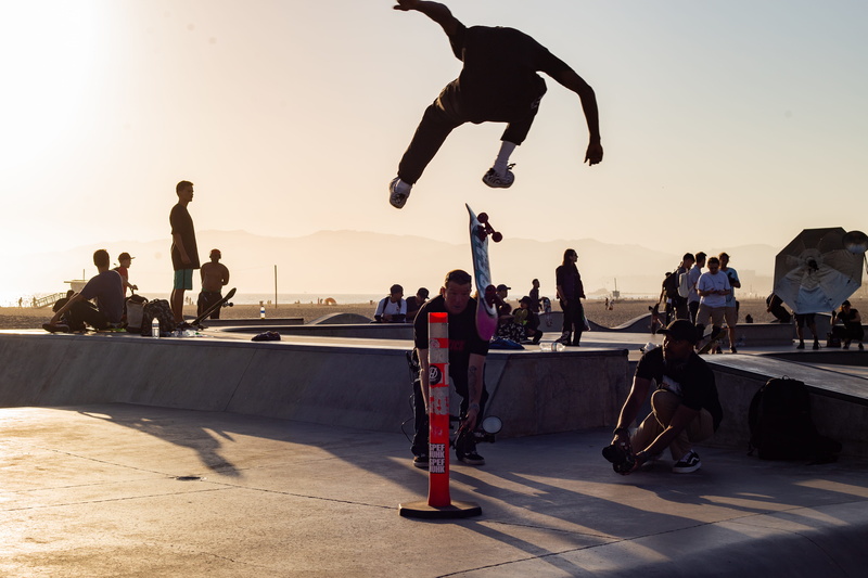 sunset, skate, group of people, sky, women, california, venice skate park, outdoors, sunlight, skateboard, venice, los, crowd, la, leisure activity, los angeles