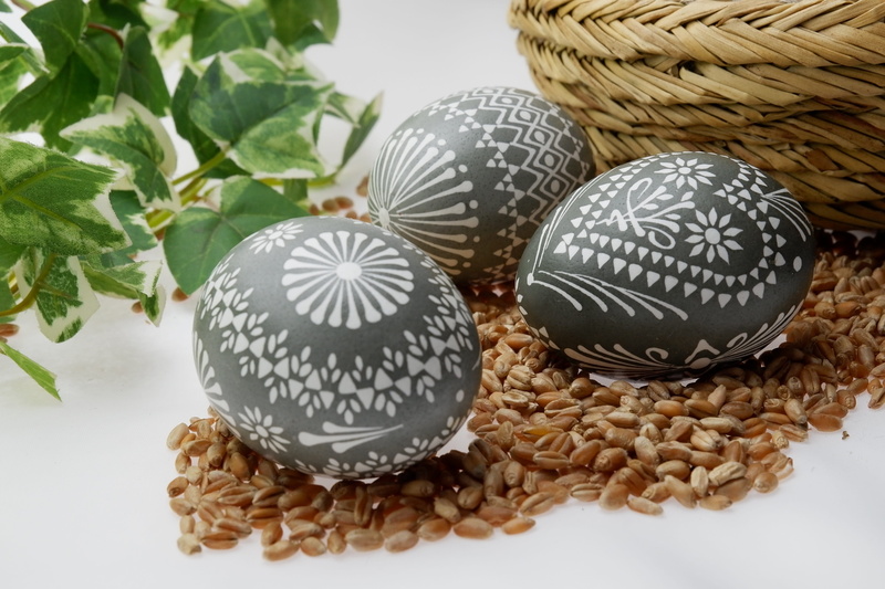 basket, still life, easter egg, happy easter, 4K, no people, easter eggs, group of objects, food, table, chicken eggs, customs, pattern, nature, easter decor