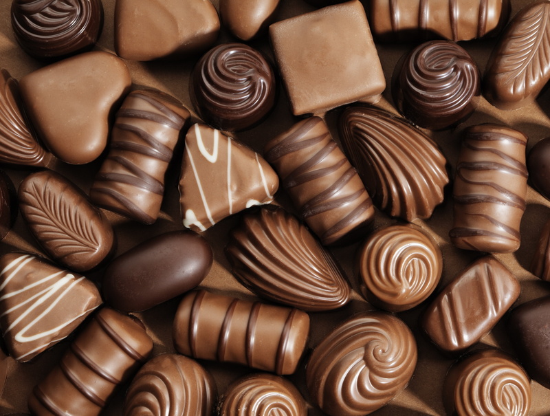 milk Chocolate, backgrounds, chocolate Truffle, pattern, unhealthy Eating, no People, refreshment, indulgence, snack, close-up, chocolates, sugar, candy