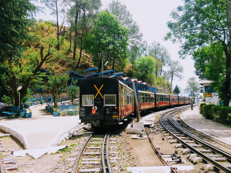 transportation, red, tree, track, train, the way forward, train track, human, mode of transportation, day, india, railway, freight car, tracks, 4K, slate