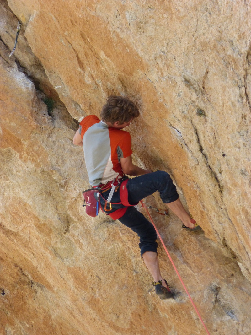 skill, climbing, one Person, cliff, courage, athlete, rock - Object, mountain Climbing, carabiner, gripping, rope, conquering Adversity, lifestyles, safety Harness