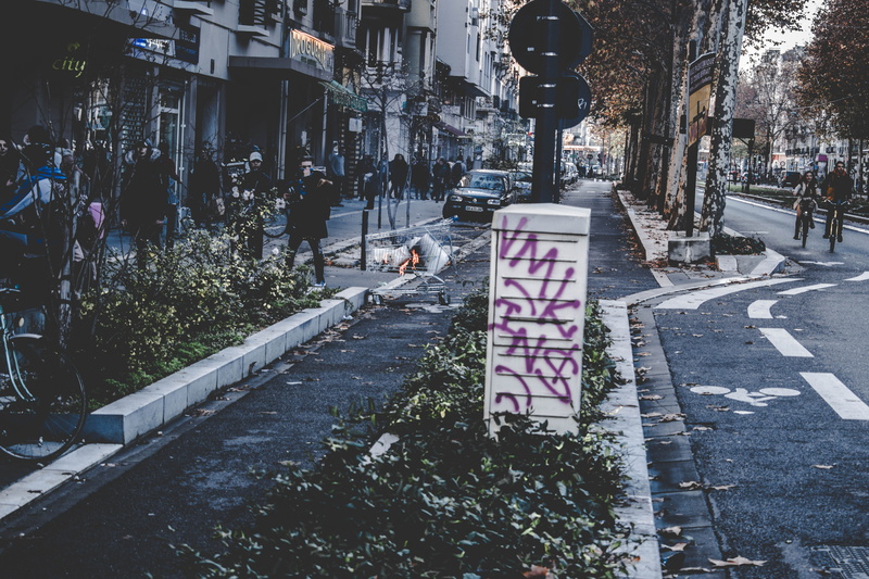 plant, road, walking, day, information, built structure, hooligan, text, paris, sign, france, prostest, city, grenoble, fire, 5K, burned, outdoors, street