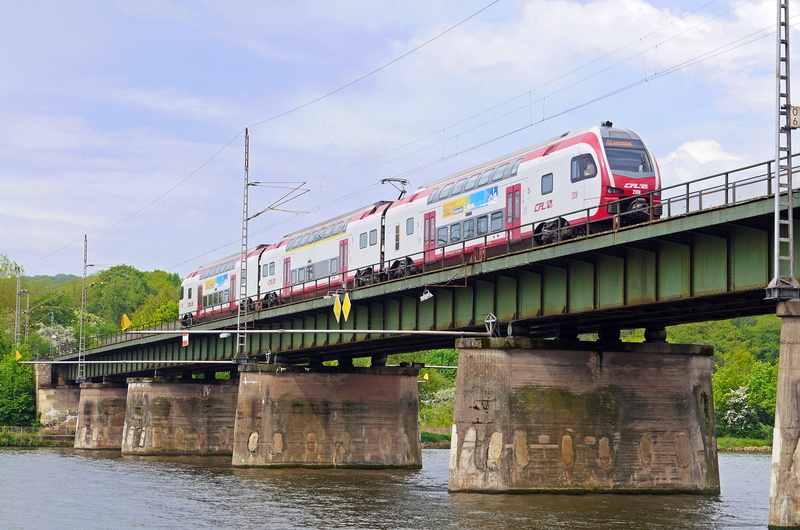 transportation, 4K, track, railway bridge, bridge, series 2300, cloud - sky, double decker, cfl, beside, architecture, arrival, bridge - man made structure
