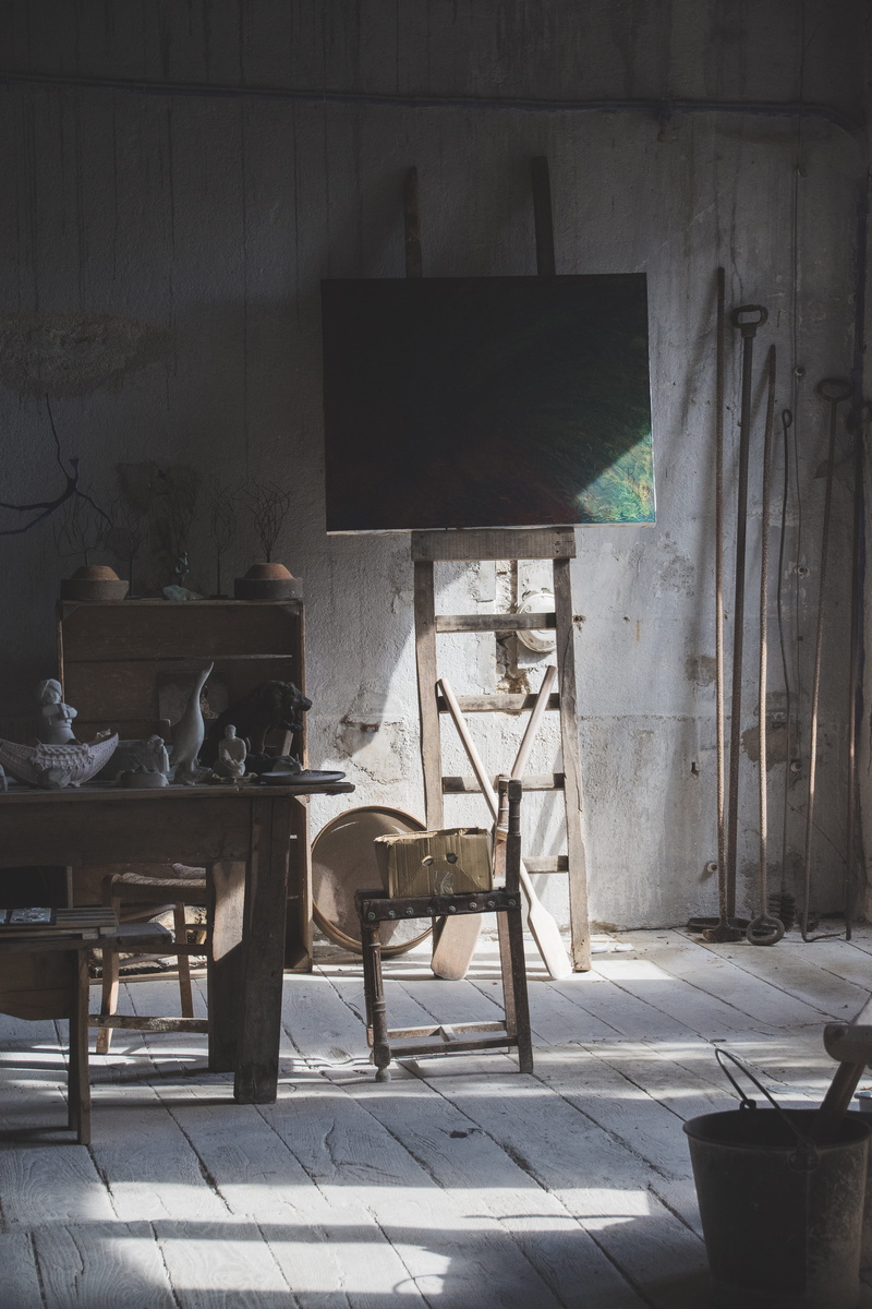 chair, built structure, art studio, setting, easel, building, easle, room, moody, table, indoors, brown, old, day, antique, wood - material, 5K, studio