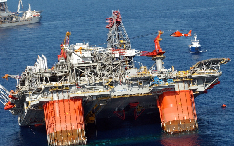 art, horses, ships, 2K, oil, rig, sinking ships, sinking, oil platform, x, hd, platform, animals