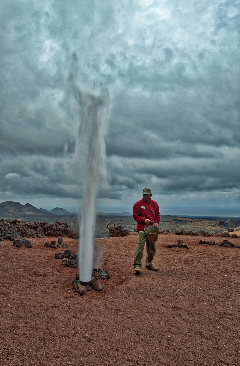 real people, outdoor, power in nature, Steam, spring, day, eruption, 5K, heat - temperature, outdoors, spraying, smoke, full length, Geyser, water, physical geography