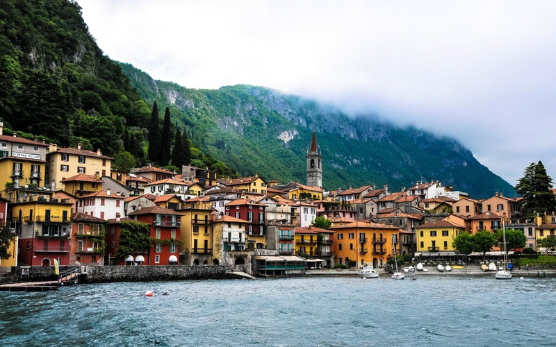 foggy, docks, nature and landscapes, mountains, 1080P, town, morning, beautiful, lake, italian