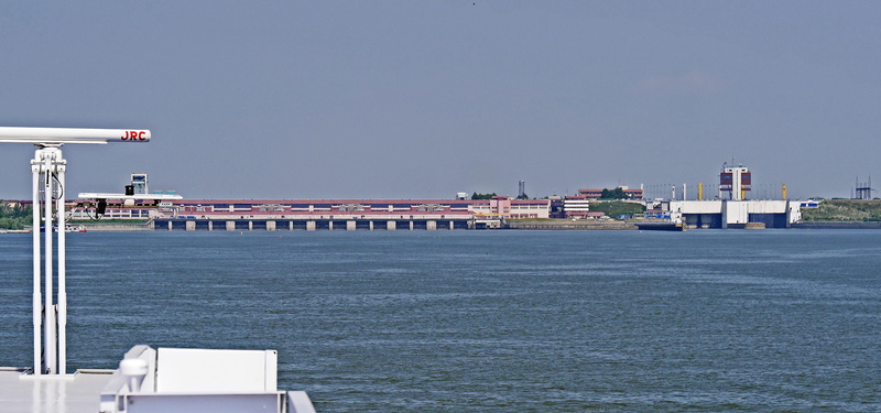 passenger craft, port, sea, how to arrive to the lock, waters, water, dam gabcikovo, 4K, clear sky, dam, nature, bridge - man made structure, power supply