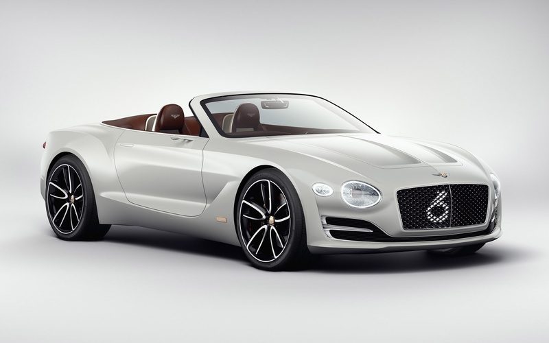 metal, mode of transportation, e, transportation, concept, wealth, motor vehicle, luxury, land vehicle, indoors, studio shot, vitality, shiny