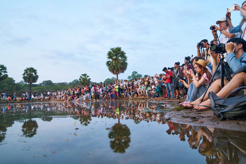 great, 8K, sky, cloud - sky, travel, activity, photographers, watching, outdoors, lake, group of people, the crowd, temple, tree, music, photography, camera