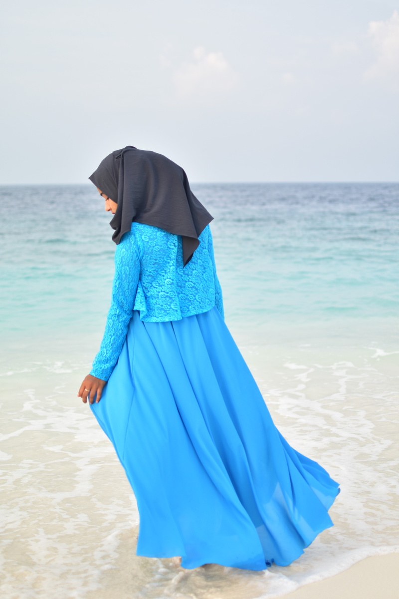 water, leisure activity, model, long dress, rear view, clothing, one person, blue, standing, sea, muslim, girl, scenics - nature, fashion, aesthetics, sky