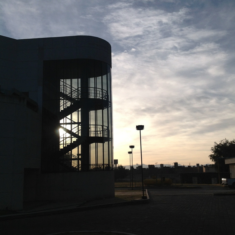 low angle view, city, no people, outdoors, transportation, sunset, 1080P, street light, built structure, stairs, sky, dusk, street, day, architecture