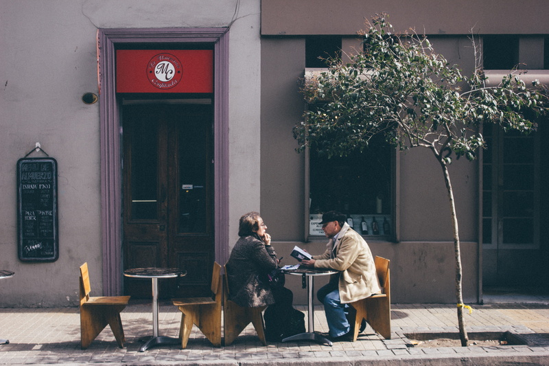 two people, coffee shop, technology, day, young adult, book, entrance, tree, door, barrio lastarria, architecture, full length, couple - relationship, leisure activity