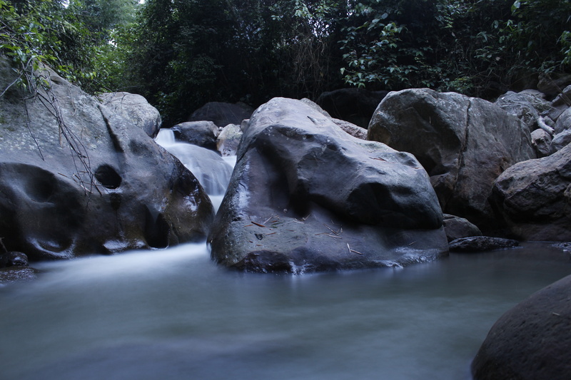 river, non-urban scene, flowing, rock formation, land, tranquil scene, nature, outdoors, salto de tequendama, scenics - nature, natural light, long exposure