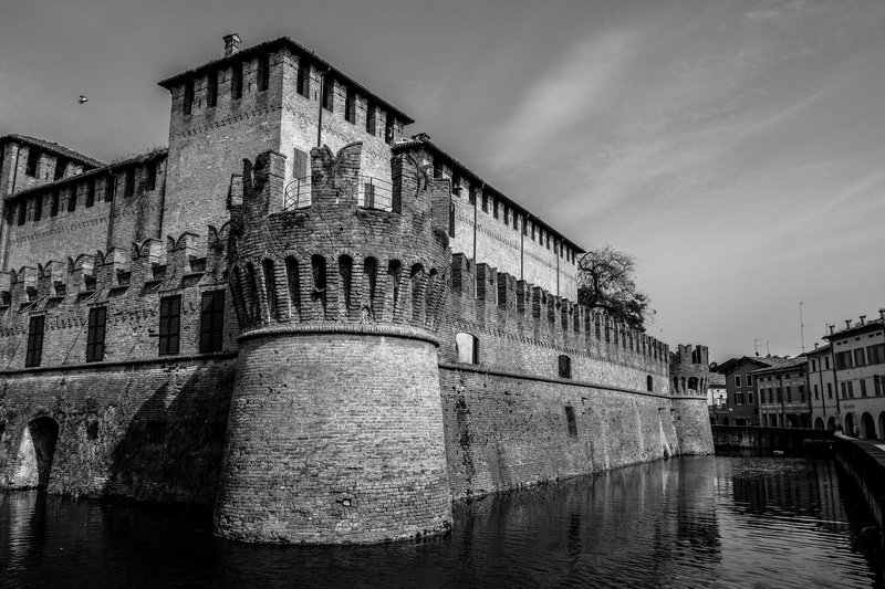 nature, travel, waterfront, moat, monument, sky, town, no people, building exterior, architecture, tourism, black and white, trench, castle, bridge, water