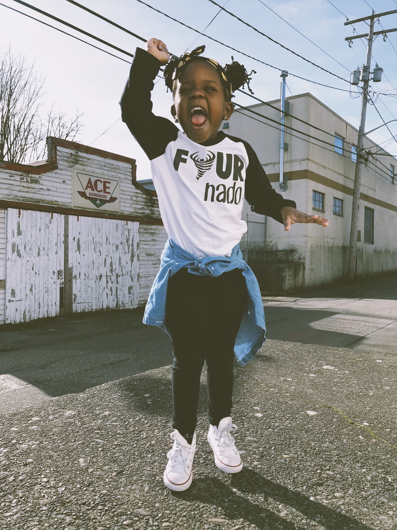 building exterior, daytime, o, toddler, f, arms raised, mouth open, architecture, childhood, males, 4K, mouth, hand, child, u, boys, lifestyles, leisure activity