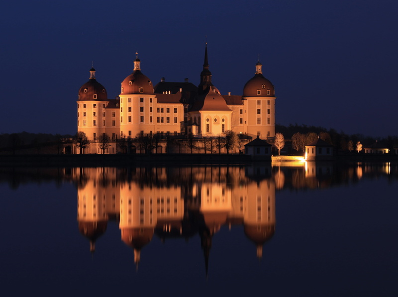night, Schloss Moritzburg, f/8.0, architecture, f/3.5, 30 s, untitled, Canon EF-S, famous Place, dusk, water, 4K, S 18, reflection, Canon EOS 500D, ISO