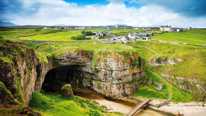 plant, house, green color, landscape, UK, Scotland, land, rock, no people, environment, nature, cloud - sky, grass, tranquility, 1080P, outdoors, bridge