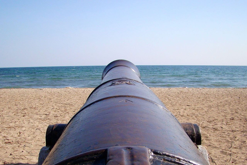 weapon, the past, no people, ocean, gun, battle, water, cannon, sea, outdoors, land, conflict, scenics - nature, fighting, military, history, sky, metal