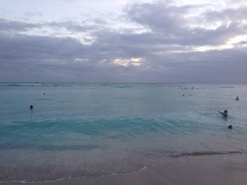 tranquil scene, trip, skyline, horizon over water, water, travel, beauty in nature, swimming, clouds, hawaii, leisure activity, beach, holiday, 2K, honolulu