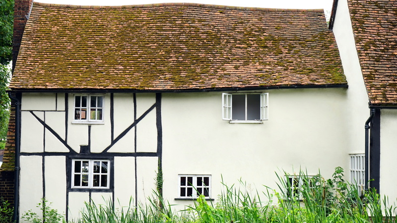 wall - building feature, roof tile, style, roof, wheathampstead, Estate, residential district, building exterior, plant, architecture, hertfordshire, residential building