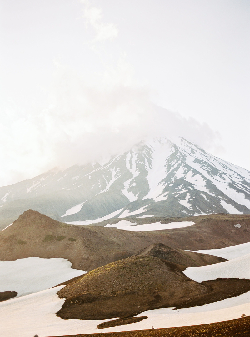 mountain peak, snow, snowcapped mountain, mountain range, cold, frosty, capped, snow capped mountain, tranquility, environment, zing, scenics - nature