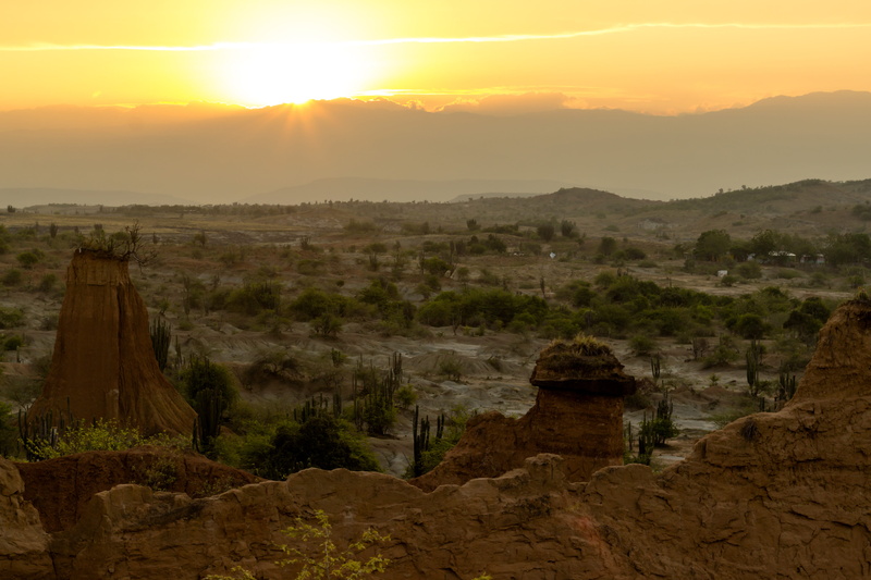 mesa, no people, dawn, travel destinations, tranquil scene, scenics - nature, outdoors, idyllic, sky, desert, tranquility, flatland, sunset, sunlight, environment
