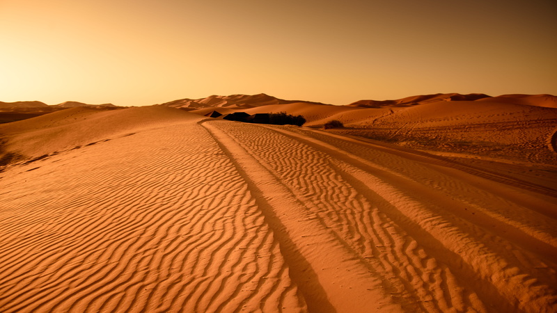 tranquility, sand, scenics - nature, sunlight, tourism, barren, outdoors, nature, sunset, travel destinations, dawn, brown, arid, climate, hill, environment