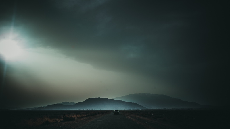 cloud - sky, shadow, tranquility, mountain, nature, sunray, roadtrip, travel, car, light, dramatic sky, road, дорога, vehicle, cloudscape, night, travel destinations