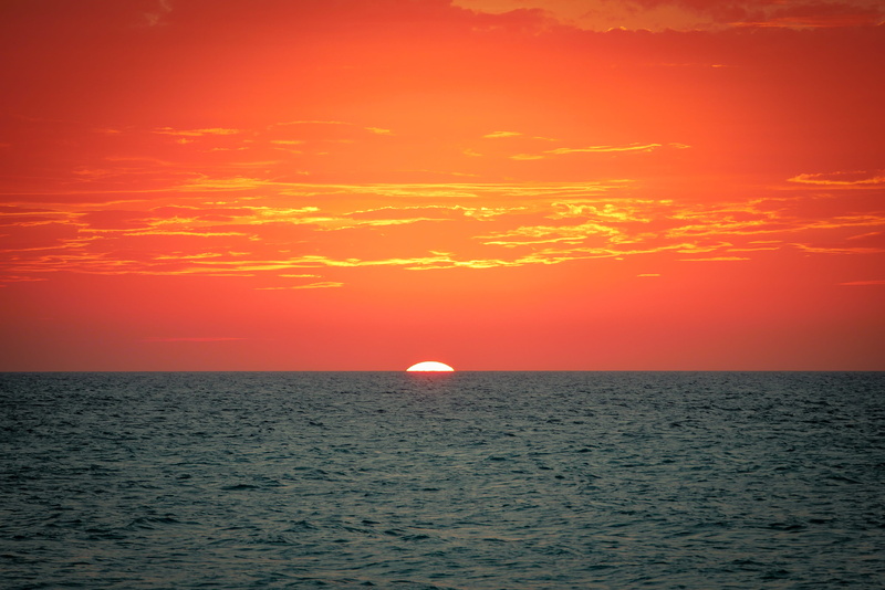 cuba, tranquility, tranquil scene, scenics - nature, sunset, no people, sun, idyllic, sea, varadero, dramatic sky, romantic sky, urban skyline, 4K, red