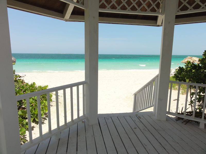 vacations, no people, sea, sunlight, gazebo, summer, 2K, daytime, beauty in nature, varadero, nature, near, white, land, beach, luxury, horizon over water