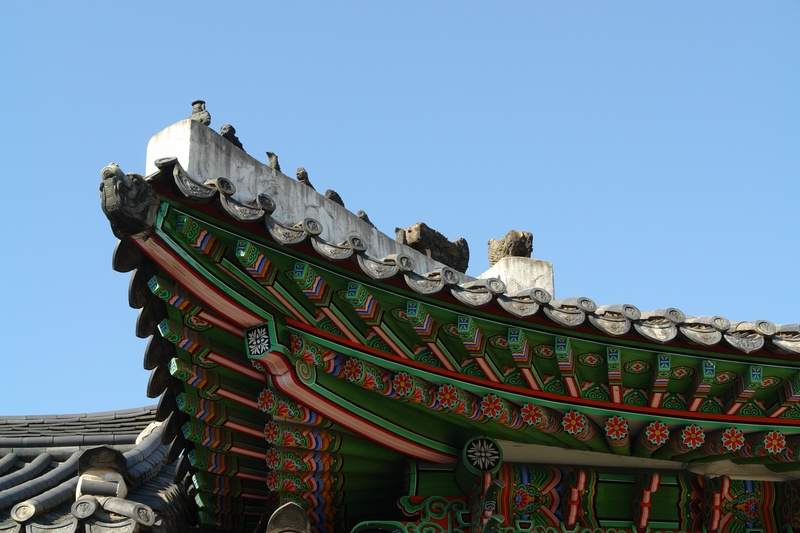 history, roof, skies, blue, korea, construction, ornate, traditional, outdoors, spirituality, houses, forbidden city, no people, sky, place of worship