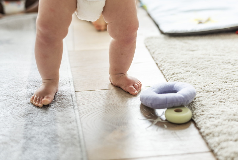 close-up, tiny, healthy, toddler, summer, babyhood, little, low section, kid, human foot, recreation, human limb, child, selective focus, floor, infant