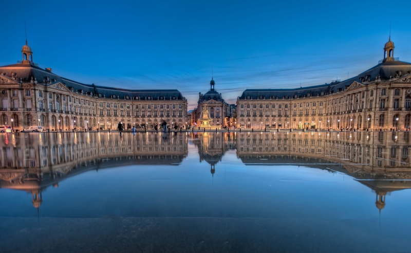 de, built structure, Bourse, waterfront, gray, illuminated, water, nature, government, Place, building exterior, bordeaux, 2K, no people, Bordeaux, dusk