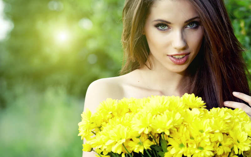 beautiful people, women outdoors, young adult, yellow, young women, beautiful woman, beauty, flowers, outdoors, Izabela Magier , plant, springtime, looking at camera