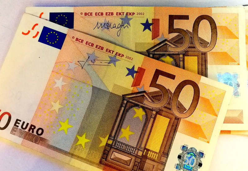 credit, no people, income, the crisis, 2K, number, Euro, cents, paper, financial, a wealth of, investments, Money, coins, investment, Finance, paper currency