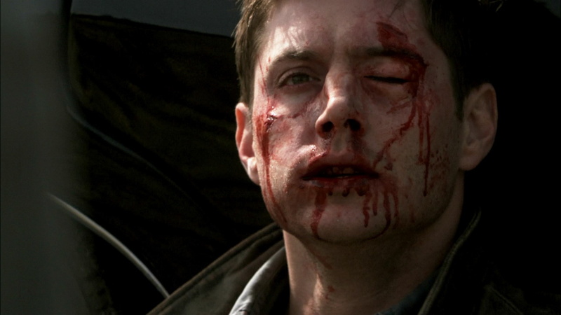 close-up, young adult, halloween, human face, aggression, 1080P, one person, celebration, horror, blood, supernatural  background, adult, fear, dirty