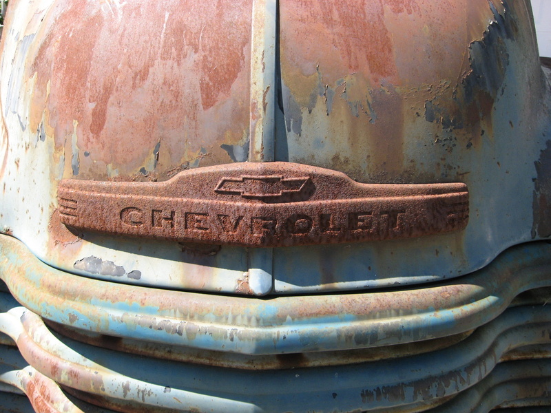 indoors, rusty, aged, Vintage, Old, retro, Vehicle, damaged, chevrolet, rundown, rustic, forgotten, run-down, no people, decay, full frame, obsolete, deterioration