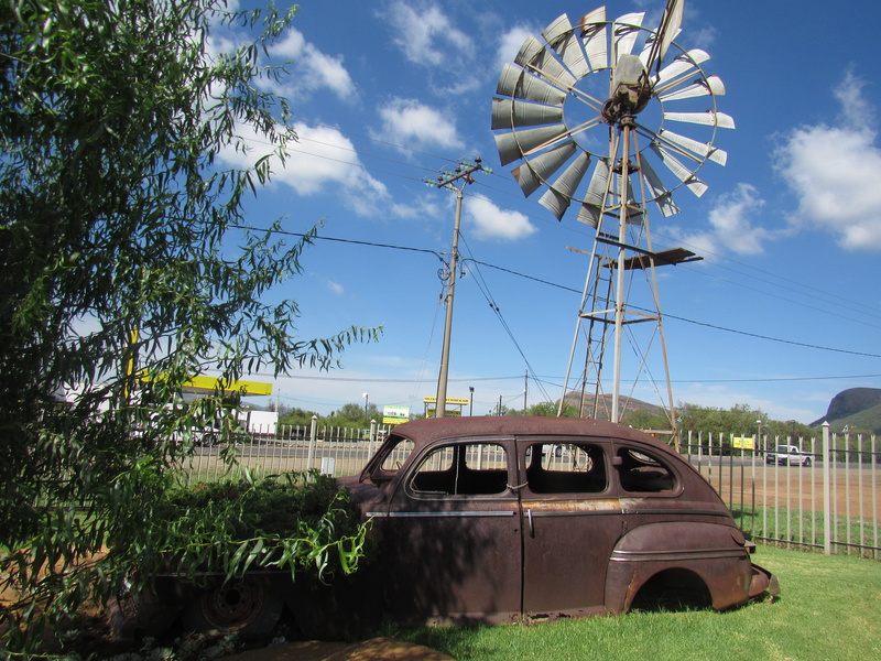 outdoors, land vehicle, built structure, rusty, 4K, renewable energy, motor vehicle, antique, architecture, steel, field, retro, tree, Pump, car, Old