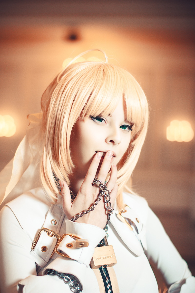 suits, Saber Bride, Helly von Valentine, 5K, leather boots, Disharmonica, ballroom, blonde, blue eyes, long hair, leather clothing
