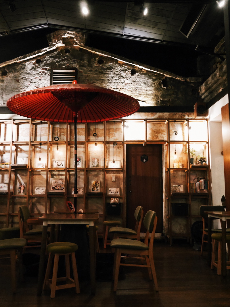 dining, piece, interior, brown, mood lighting, red, domestic room, parasol, empty, ambient light, cafe, wooden, illuminated, design, rectangular, built structure