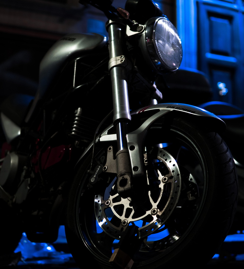 chrome, motor bike, bikes, mode of transportation, no people, 4K, land vehicle, stationary, motorcycle, motor vehicle, transportation, bike, cycle, new york