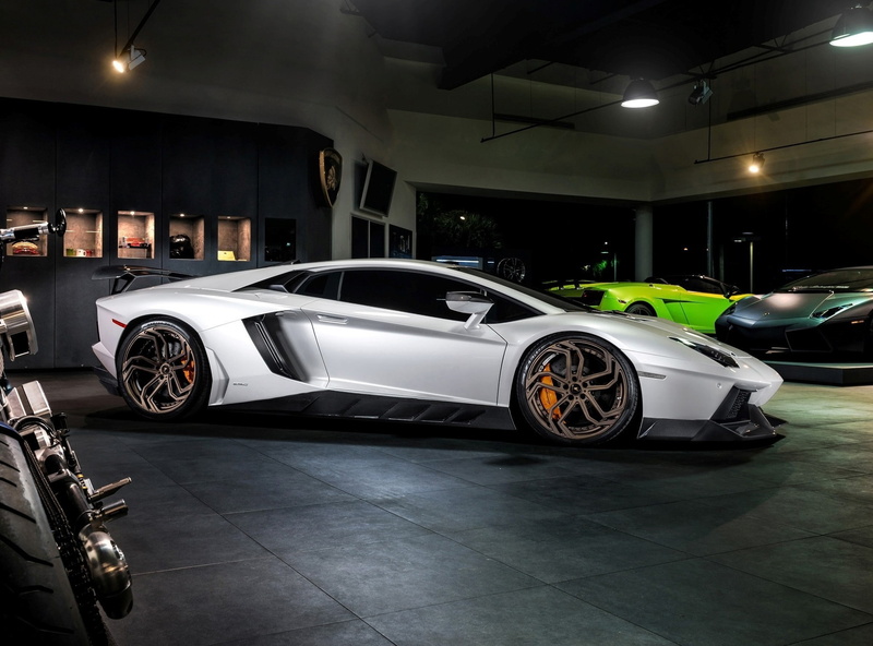 car, flooring, garage, wealth, architecture, ceiling, sports car, illuminated, stationary, Lamborghini, vintage car, motor vehicle, Lamborghini Aventador