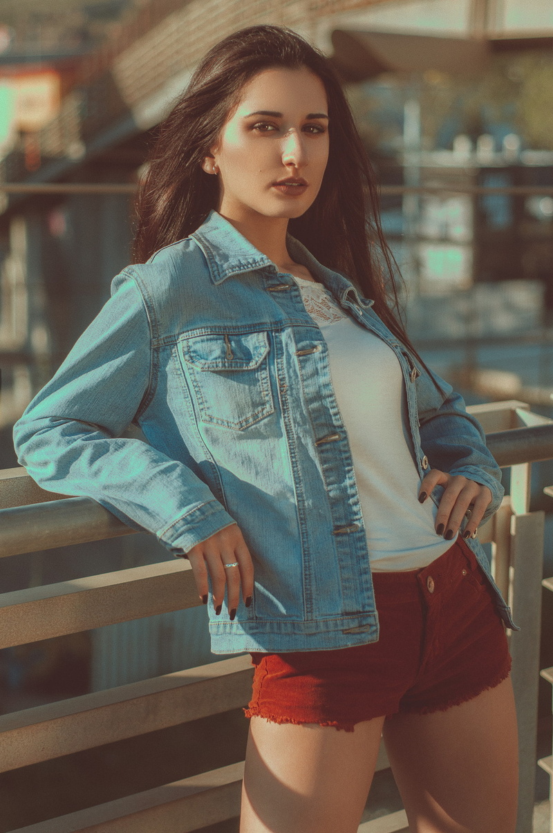 portrait, long hair, 500px, jean shorts, Ruben Cid, painted nails, women, 1080P