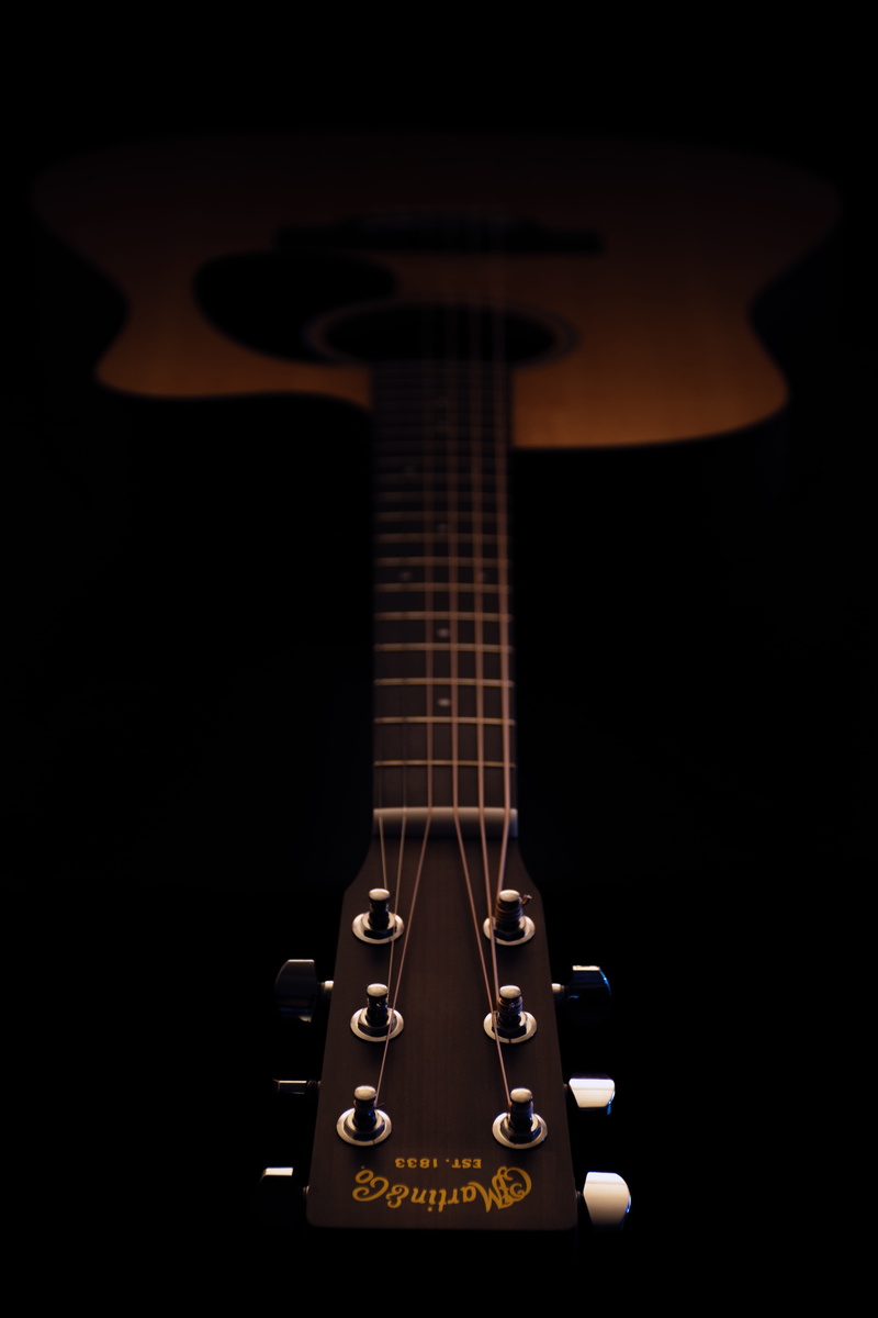 acoustic, photography, arts culture and entertainment, musical instrument string, musical equipment, dreadnought, close-up, amplifier, black background