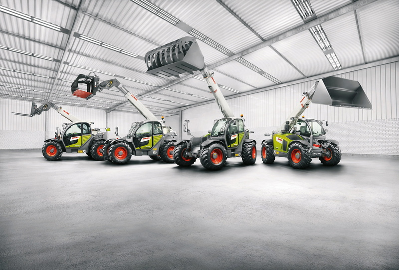 equipment, people, Claas, 2K, strength, industry, large group of objects, wheel, copy space, vehicle, business, security, occupation, day, transportation