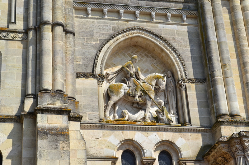 high relief, gironde, building, representation, bordeaux, 4K, building exterior, stone church, religion, architectural column, creativity, facade, shield