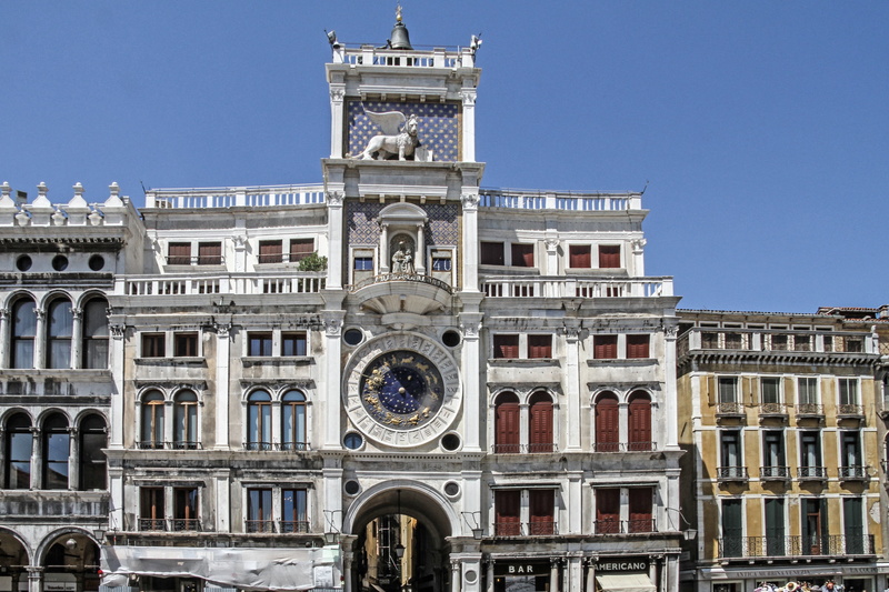 travel destinations, architecture, arch, the clock tower, nature, outdoors, window, building Exterior, clock tower, facade, government, city, day, travel